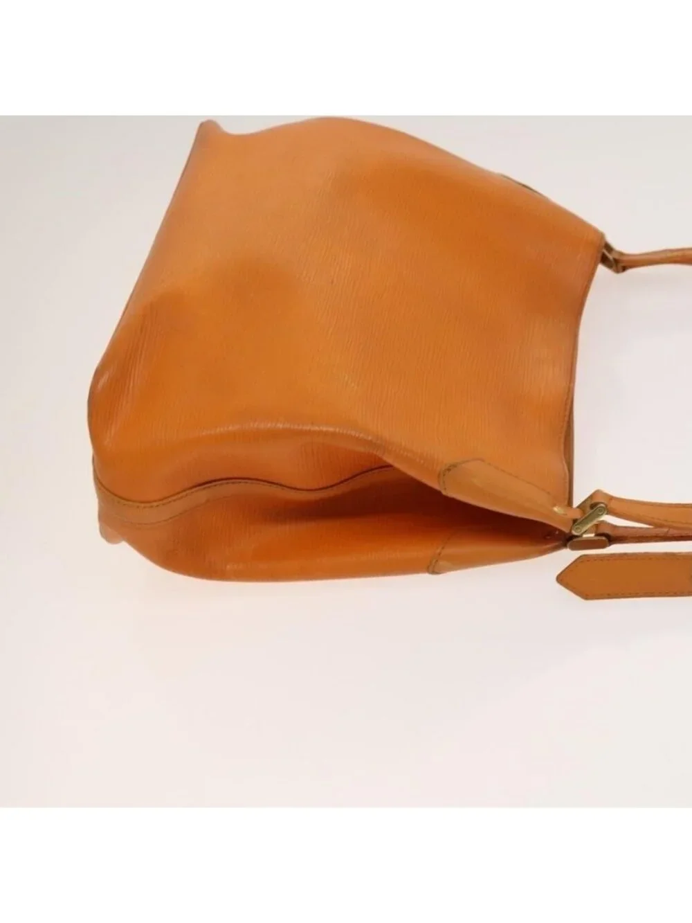Authentic LOUIS VUITTON Epi Mandala MM Shoulder Bag Orange Mandarin M5889H LV